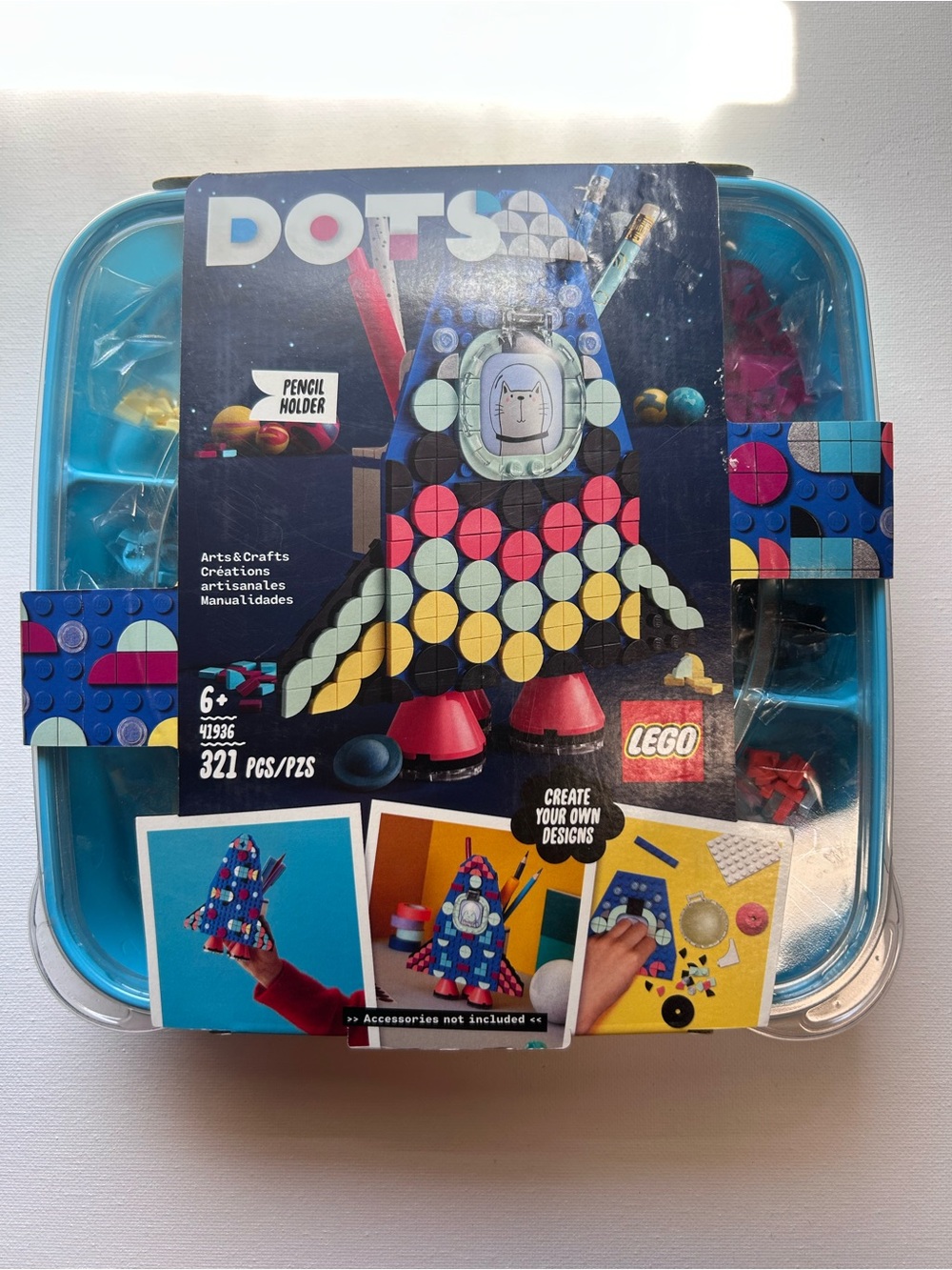 LEGO DOTS Rocket Pencil Holder (41936) craft set